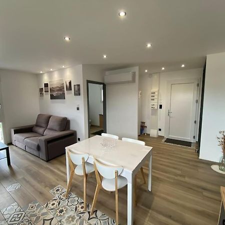 Appartement Climatise Charmes  Exteriör bild